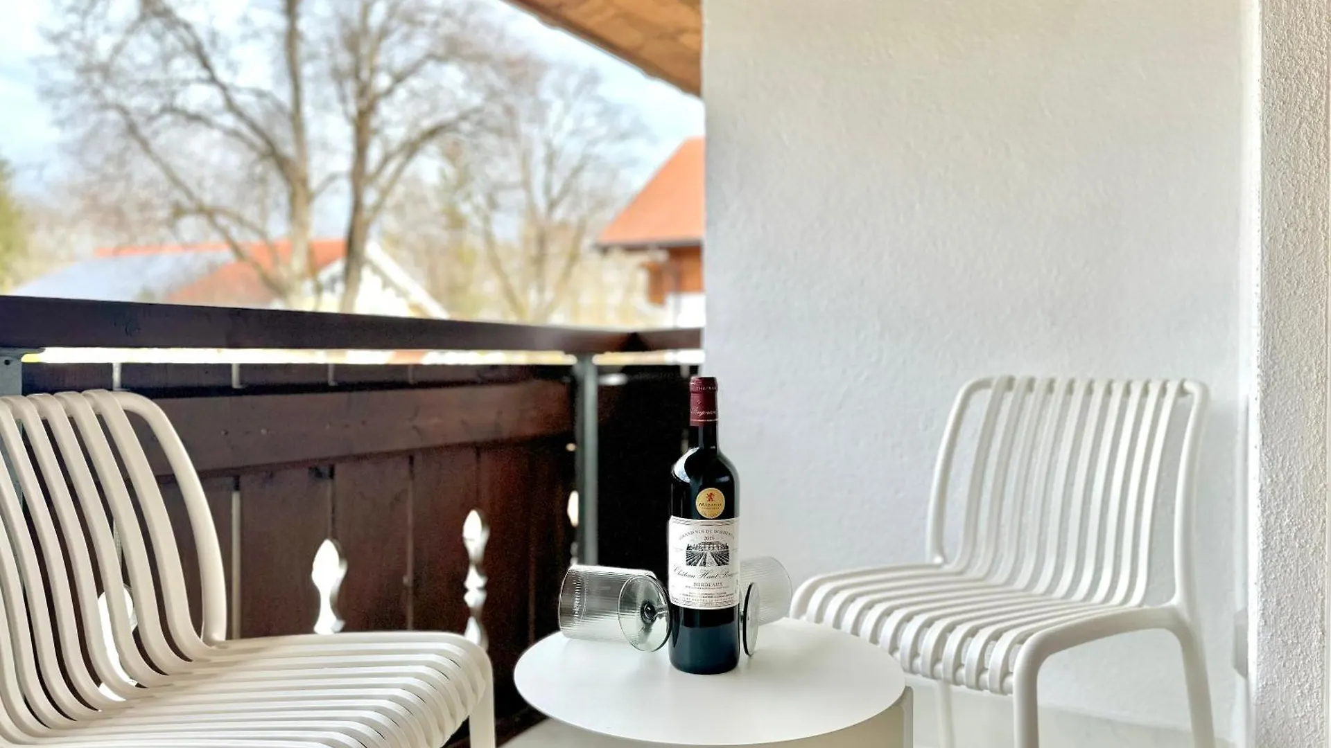 公寓 Loft Am See I Balkon I Bergnaehe I Parken I Schloss 施万高